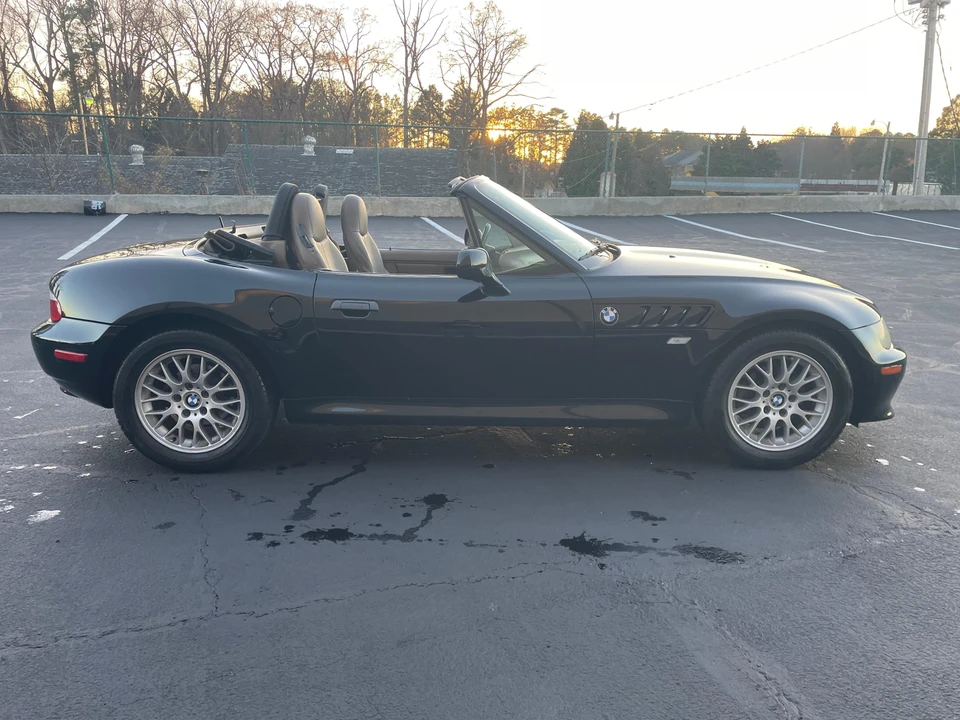 2001 BMW Z3 Roadster - Image 11 of 31