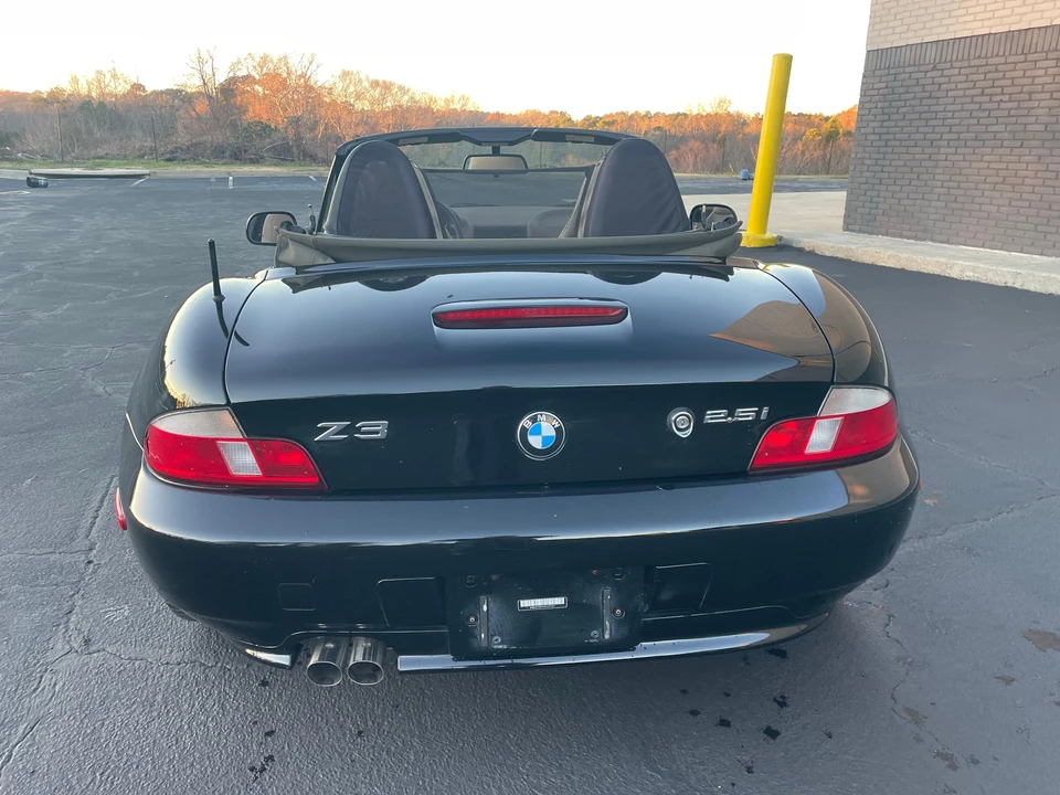 2001 BMW Z3 Roadster - Image 9 of 31