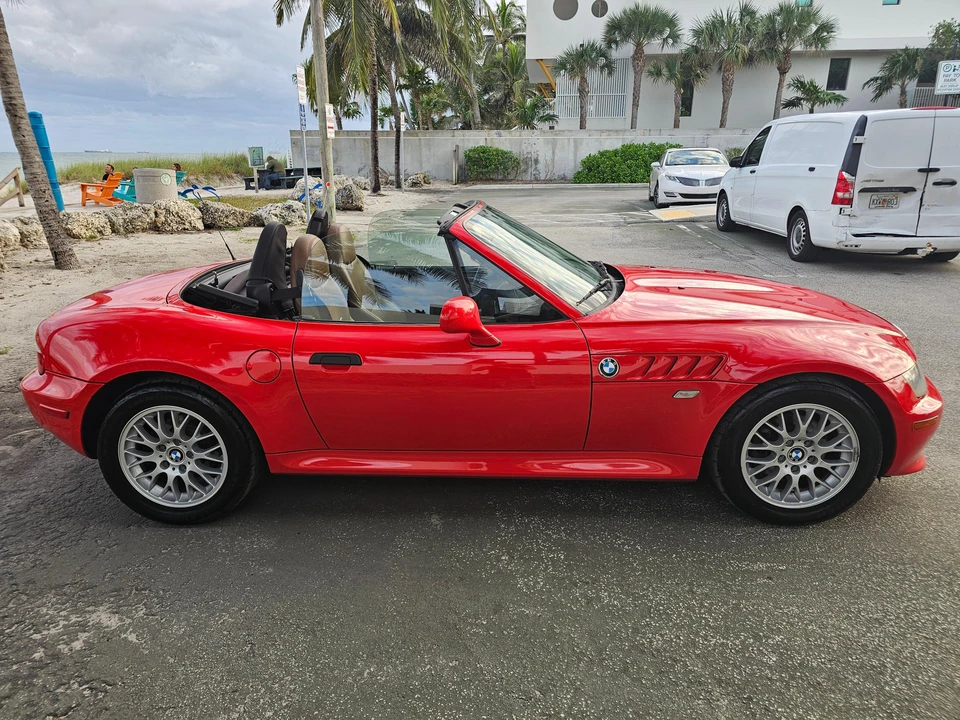 2001 BMW Z3 Roadster - Image 10 of 31