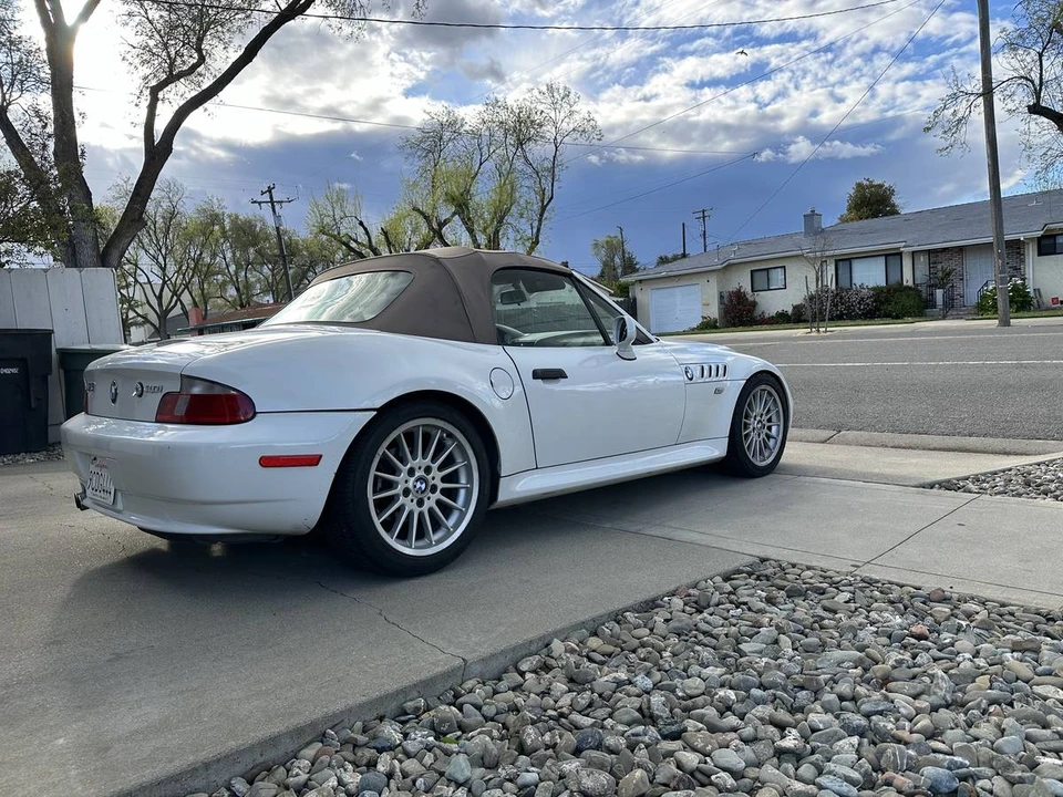 2001 BMW Z3 - Image 11 of 13