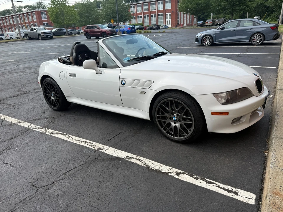 2001 BMW Z3 Roadster - Image 10 of 25