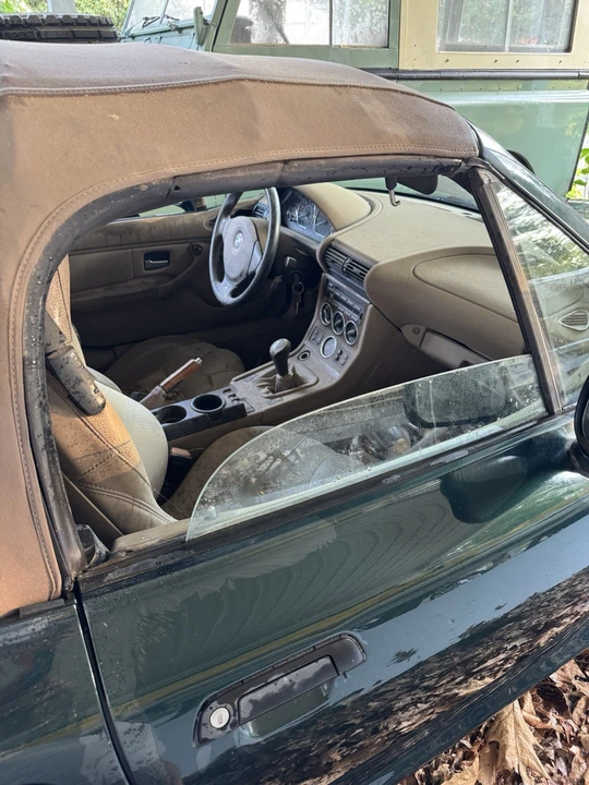 2001 BMW Z3 - Image 4 of 5