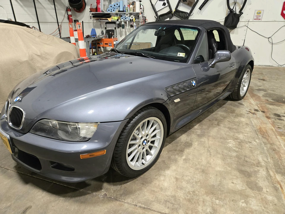 2001 BMW Z3 Roadster - Image 2 of 31