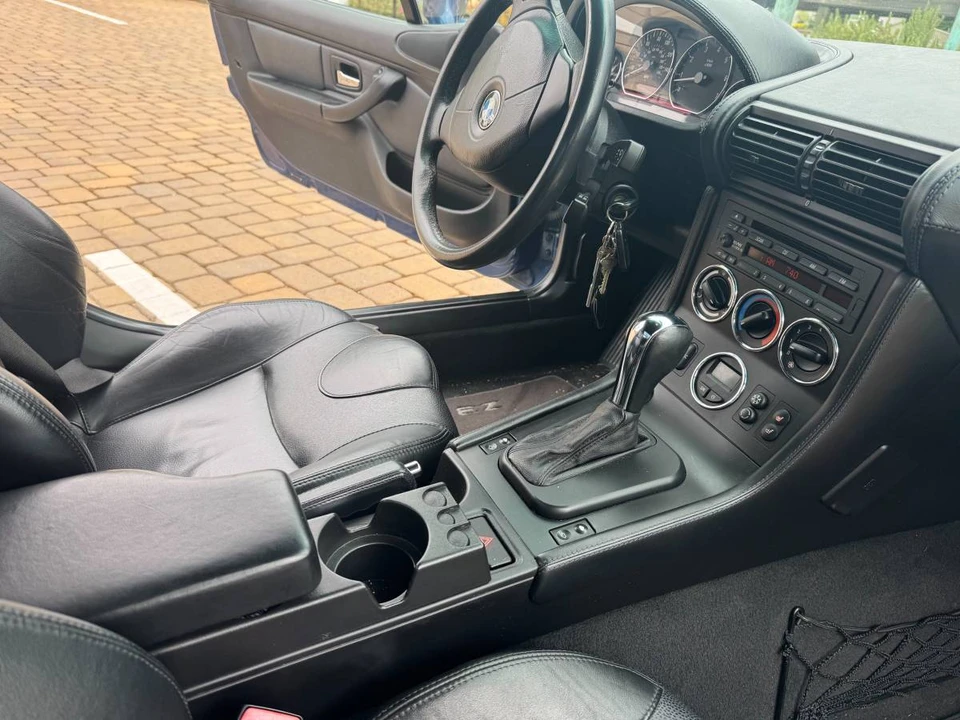 2001 BMW Z3 Roadster - Image 11 of 24
