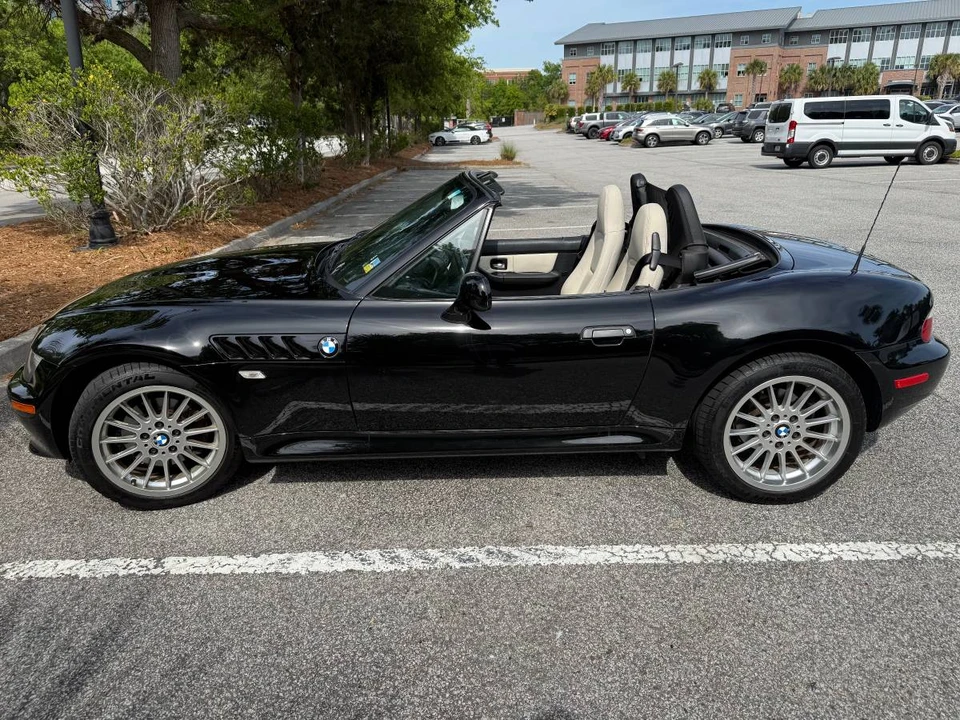 2001 BMW Z3 Roadster - Image 2 of 9