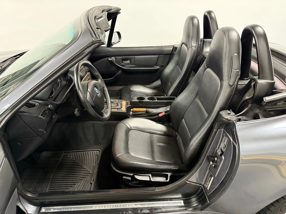2001 BMW Z3 Roadster - Image 9 of 15