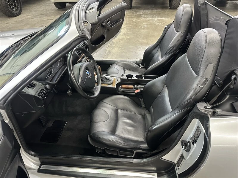 2001 BMW Z3 Roadster - Image 13 of 31