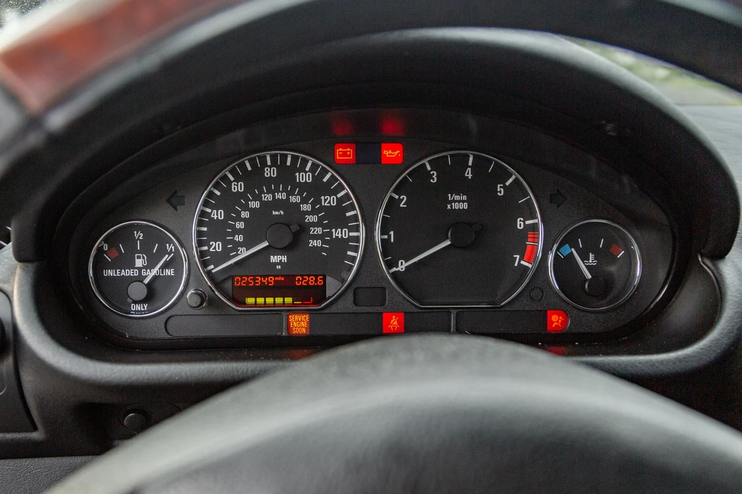 2001 BMW Z3 Coupe - Image 28 of 31