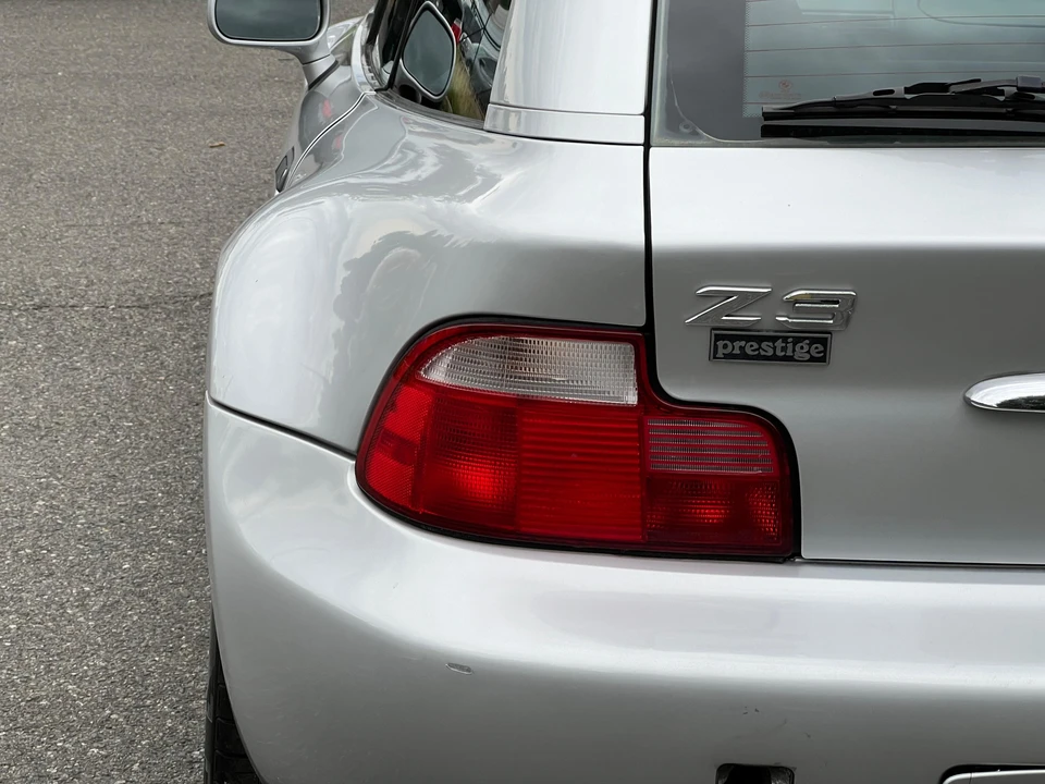 2001 BMW Z3 Coupe - Image 14 of 30