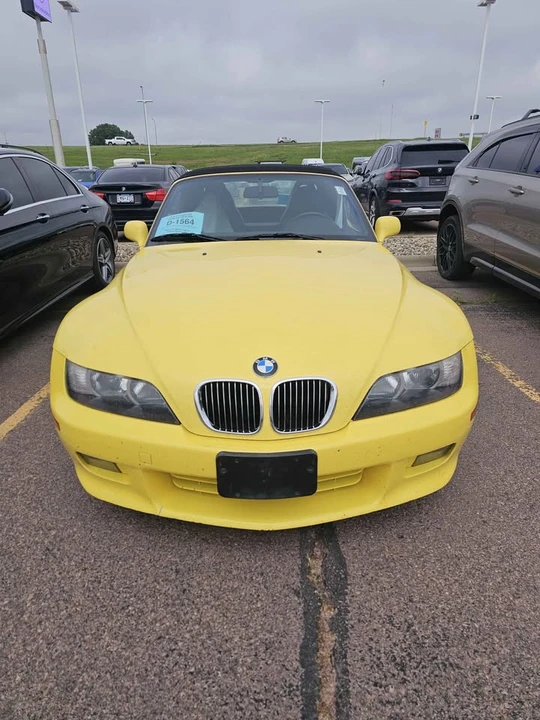2001 BMW Z3 Roadster - Image 2 of 7