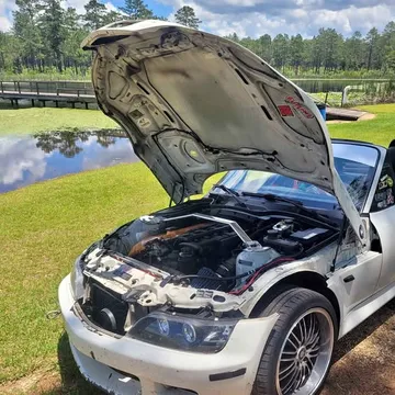 2001 BMW Z3 3.0i Roadster 2D