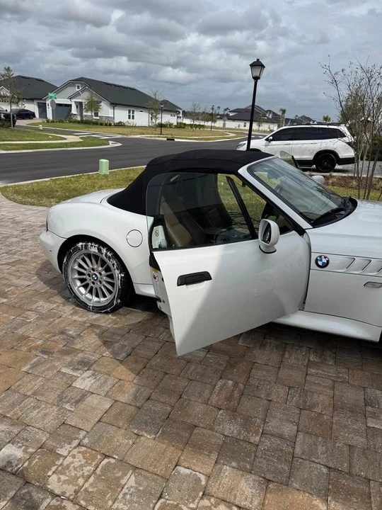 2001 BMW Z3 Roadster - Image 4 of 10