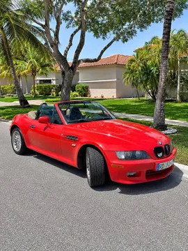 2001 BMW Z3 3.0i Roadster 2D
