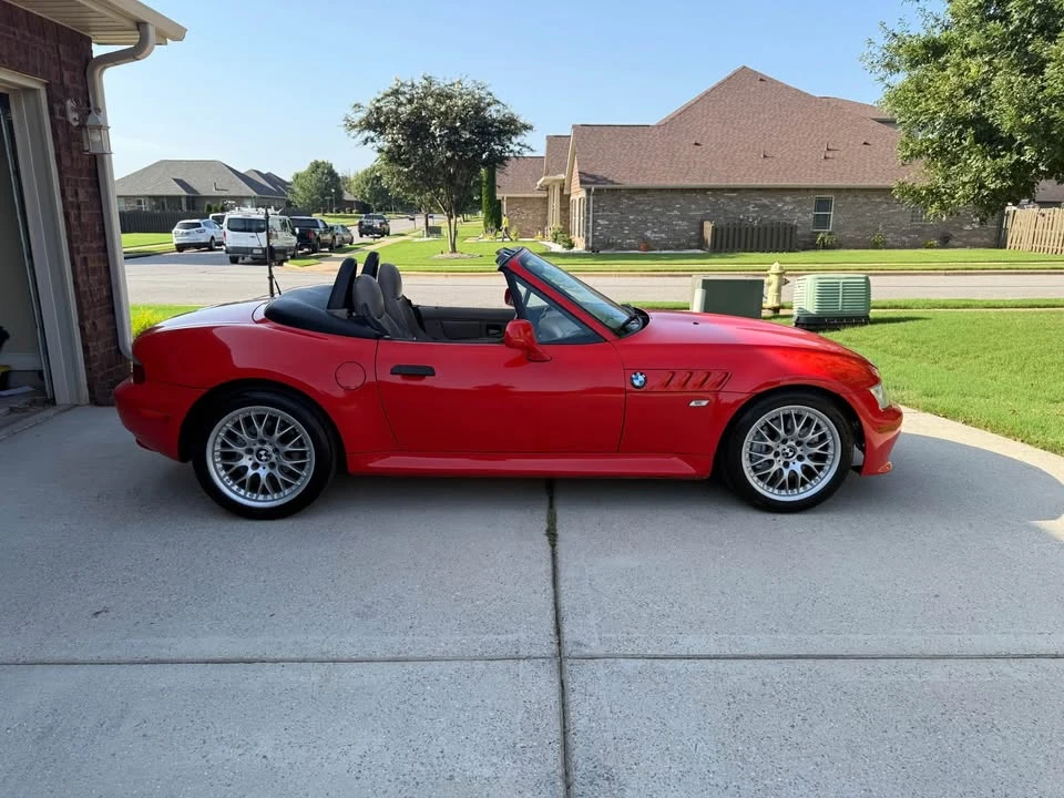 2001 BMW Z3 Roadster - Image 2 of 10