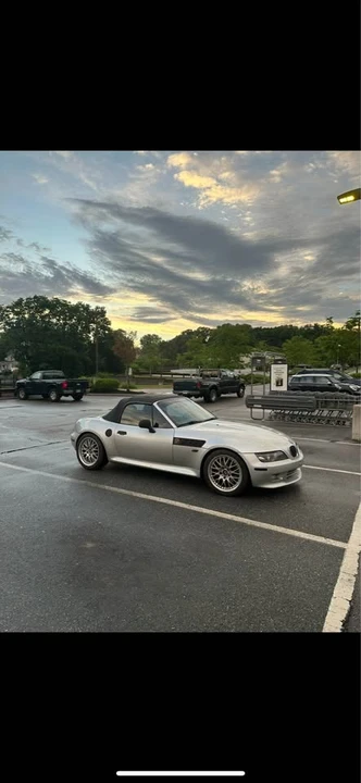 2001 BMW Z3 Roadster - Image 2 of 4