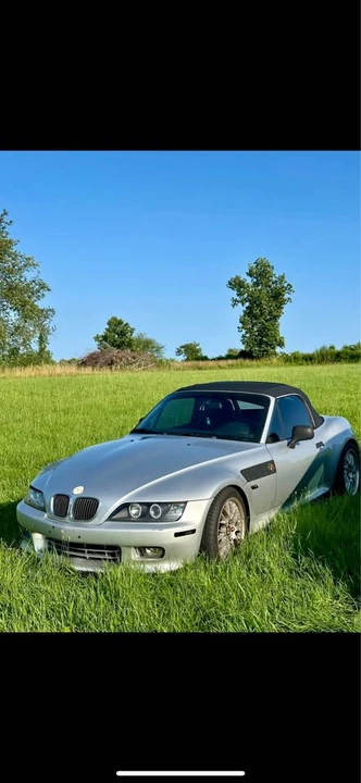 2001 BMW Z3 Roadster - Image 3 of 4