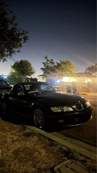 2001 BMW Z3 Roadster - Image 2 of 19