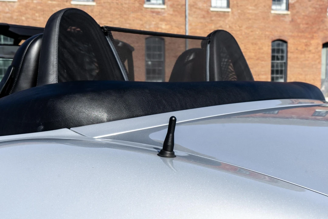 2001 BMW Z3 Roadster - Image 18 of 31
