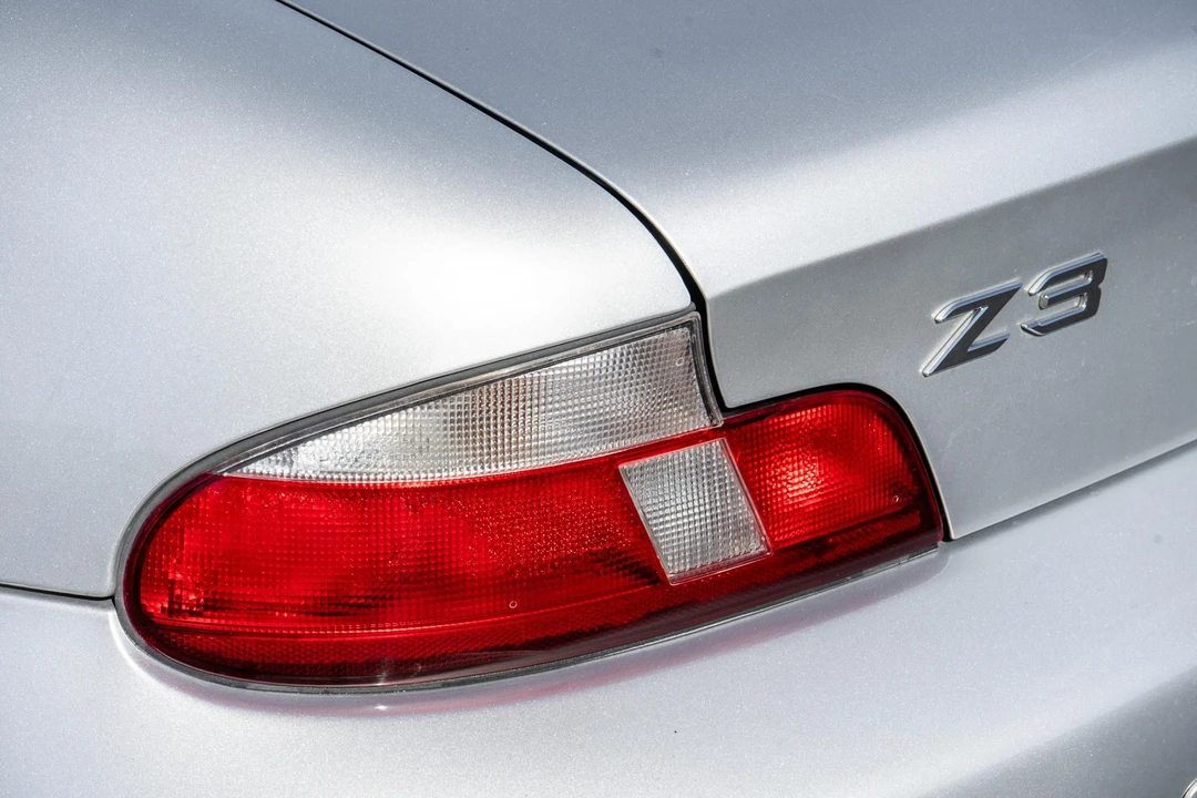 2001 BMW Z3 Roadster - Image 19 of 31