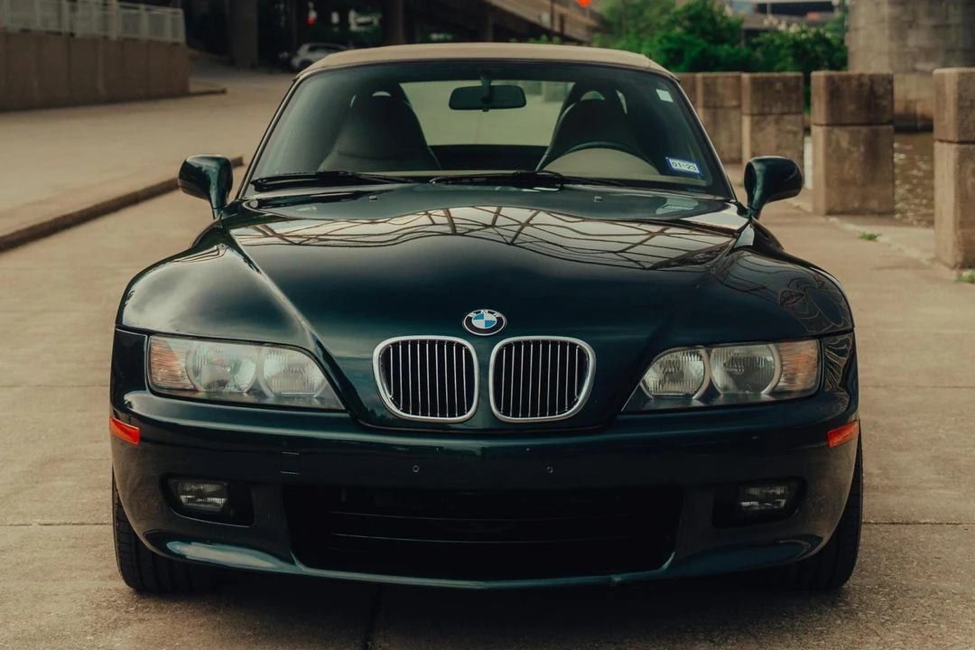 2001 BMW Z3 Roadster - Image 2 of 31
