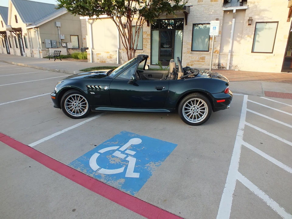 2001 BMW Z3 Roadster - Image 9 of 31