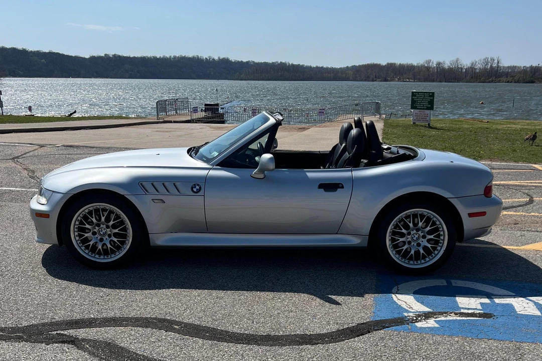 2001 BMW Z3 Roadster - Image 3 of 31