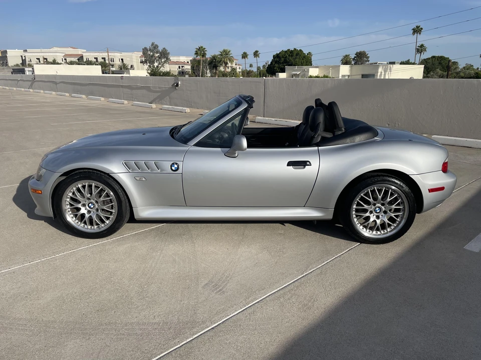 2001 BMW Z3 Roadster - Image 11 of 31