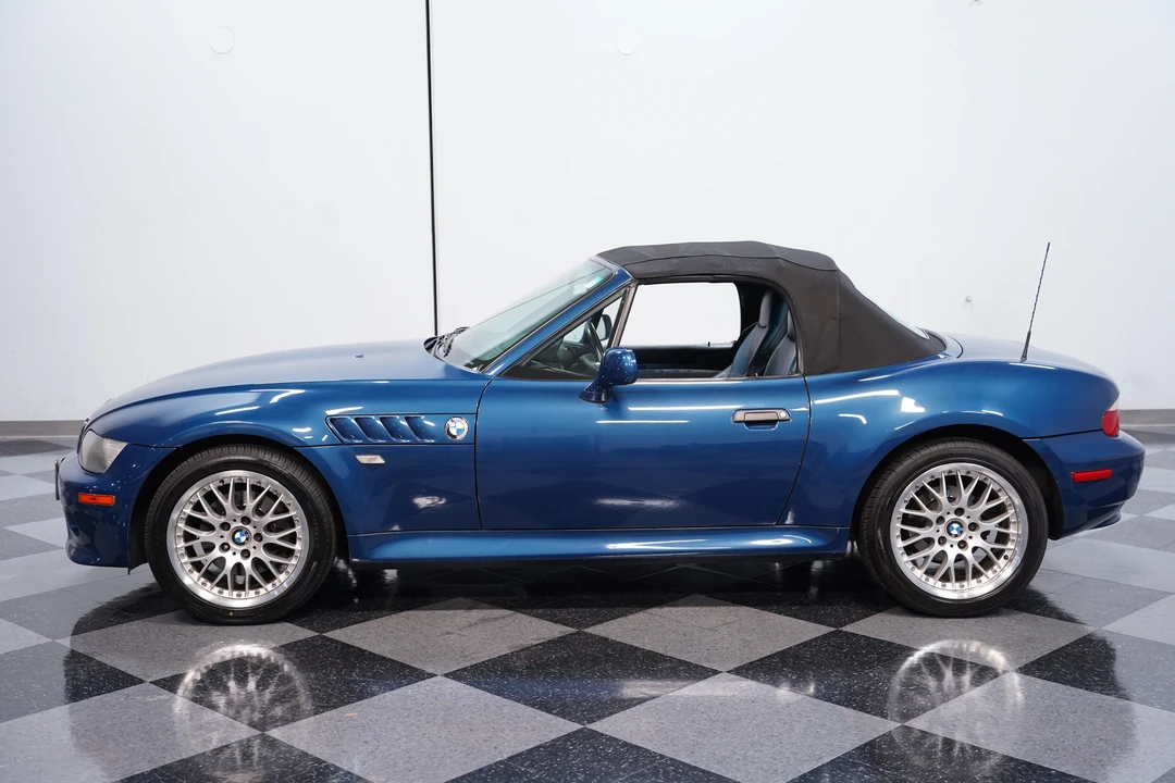 2001 BMW Z3 Roadster - Image 2 of 31
