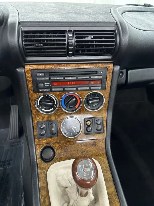 2001 BMW Z3 Roadster - Image 19 of 28
