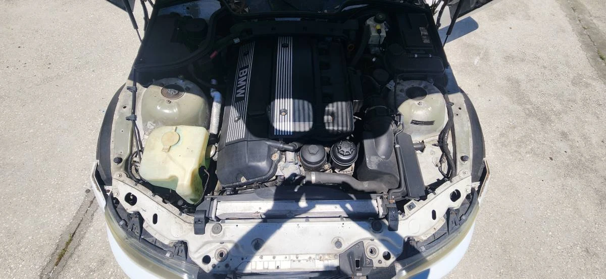 2001 BMW Z3 Roadster - Image 2 of 24