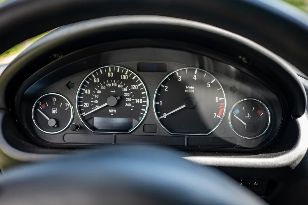 2001 BMW Z3 Coupe - Image 26 of 30
