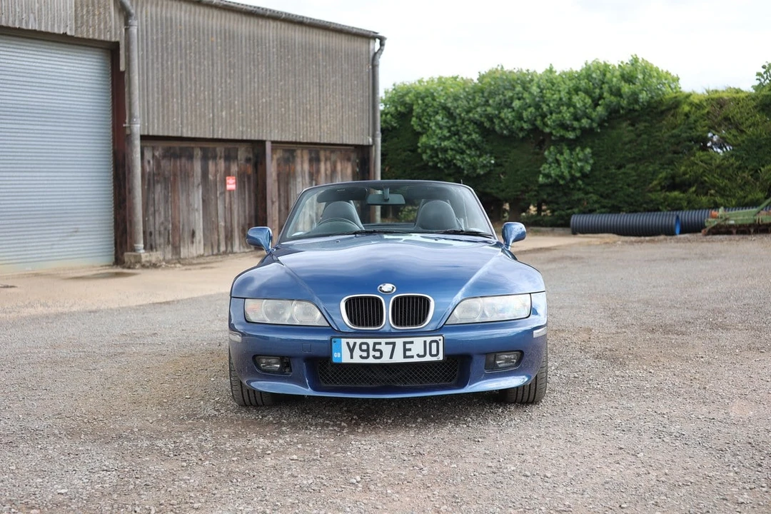 2001 BMW Z3 Roadster - Image 2 of 30