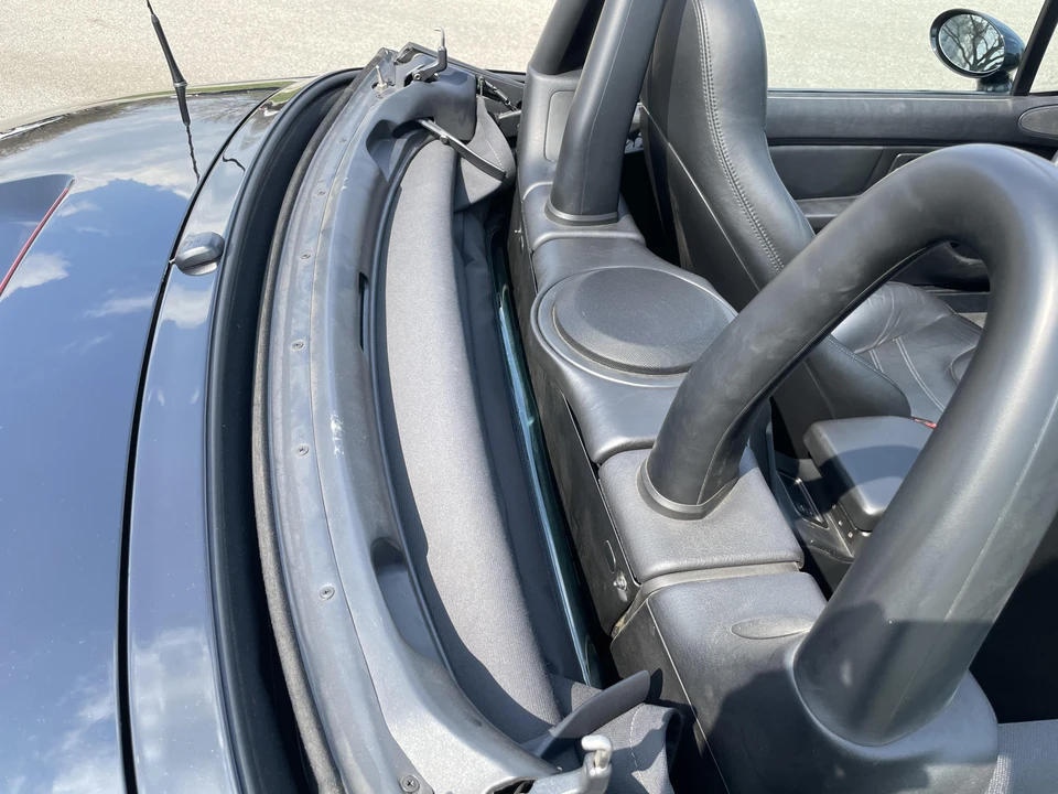 2001 BMW Z3 Roadster - Image 23 of 31