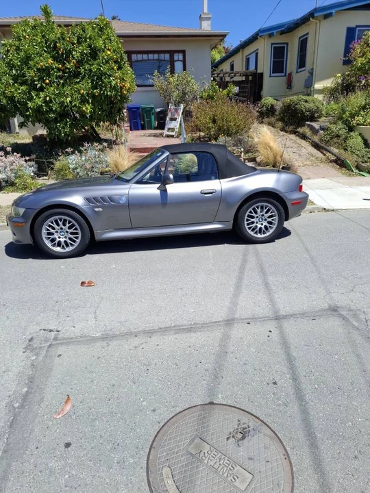 2001 BMW Z3 Roadster - Image 2 of 5