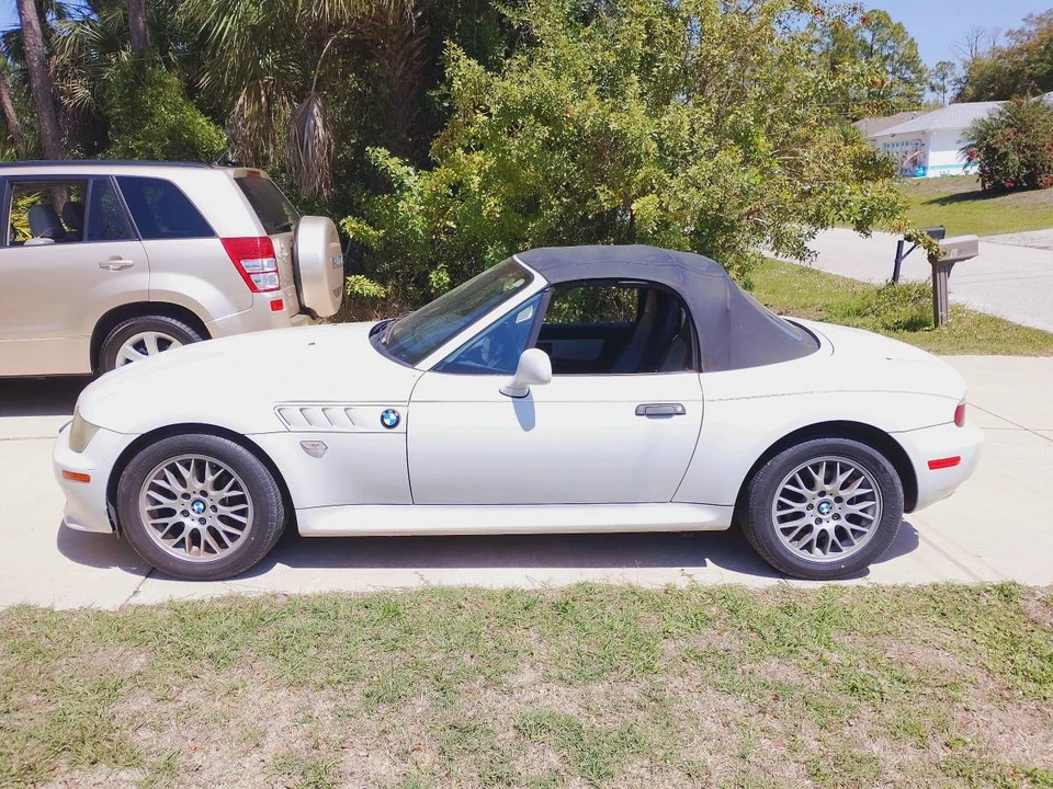 2001 BMW Z3 Roadster - Image 3 of 4