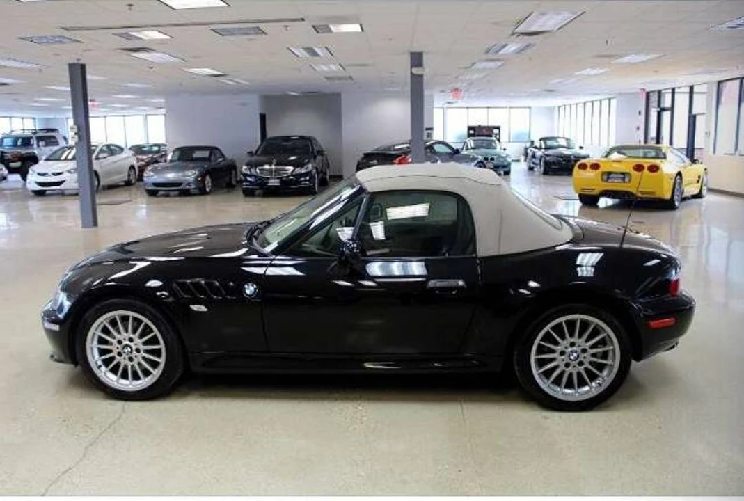 2001 BMW Z3 Roadster - Image 2 of 10