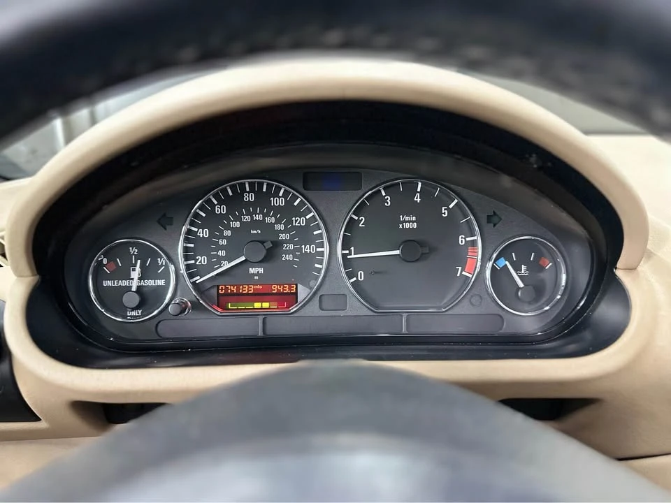 2001 BMW Z3 Roadster - Image 9 of 12