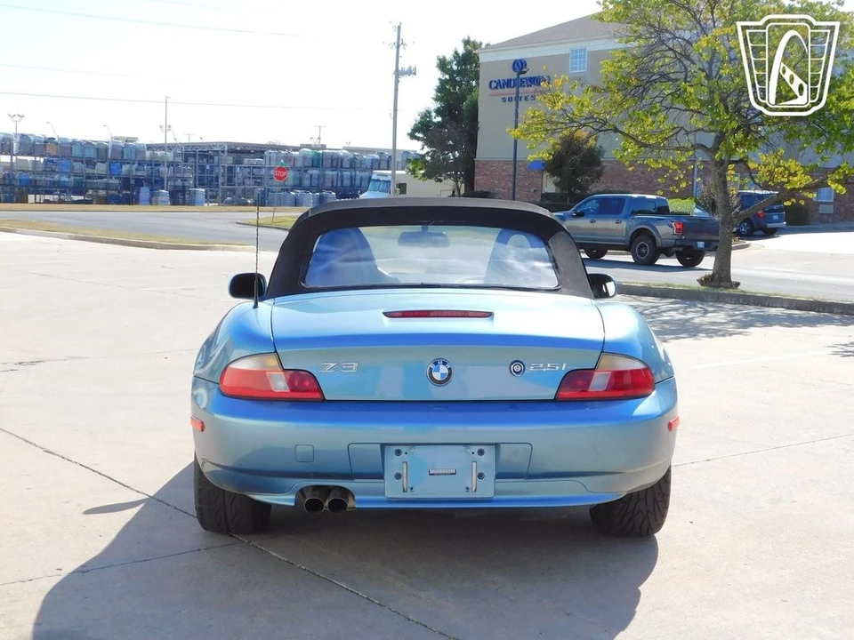 2001 BMW Z3 Roadster - Image 11 of 12