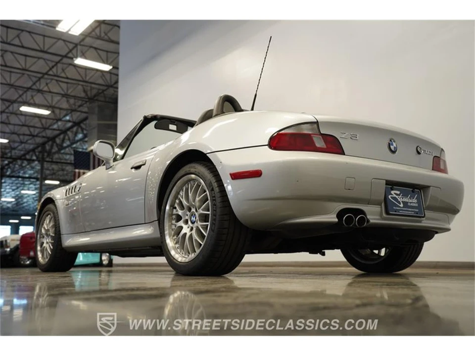 2001 BMW Z3 Roadster - Image 26 of 31