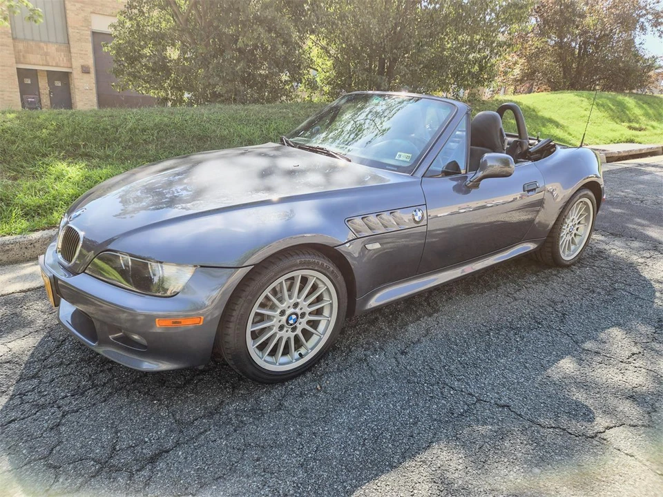 2001 BMW Z3 Roadster - Image 2 of 31