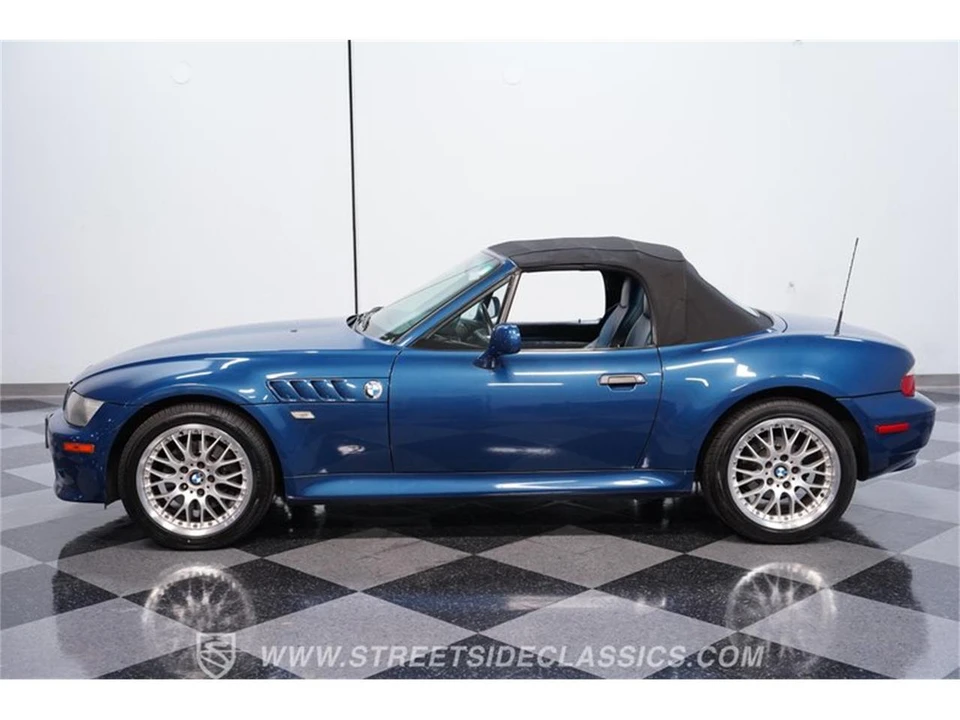 2001 BMW Z3 Roadster - Image 2 of 31