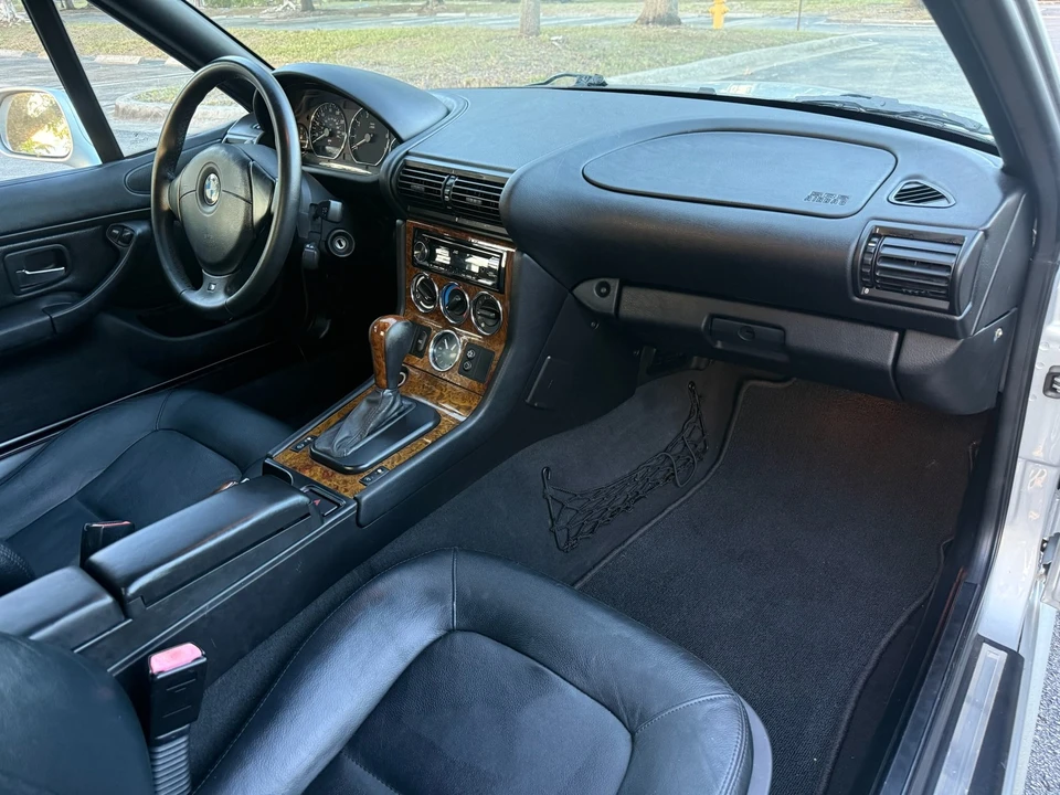 2001 BMW Z3 - Image 24 of 31
