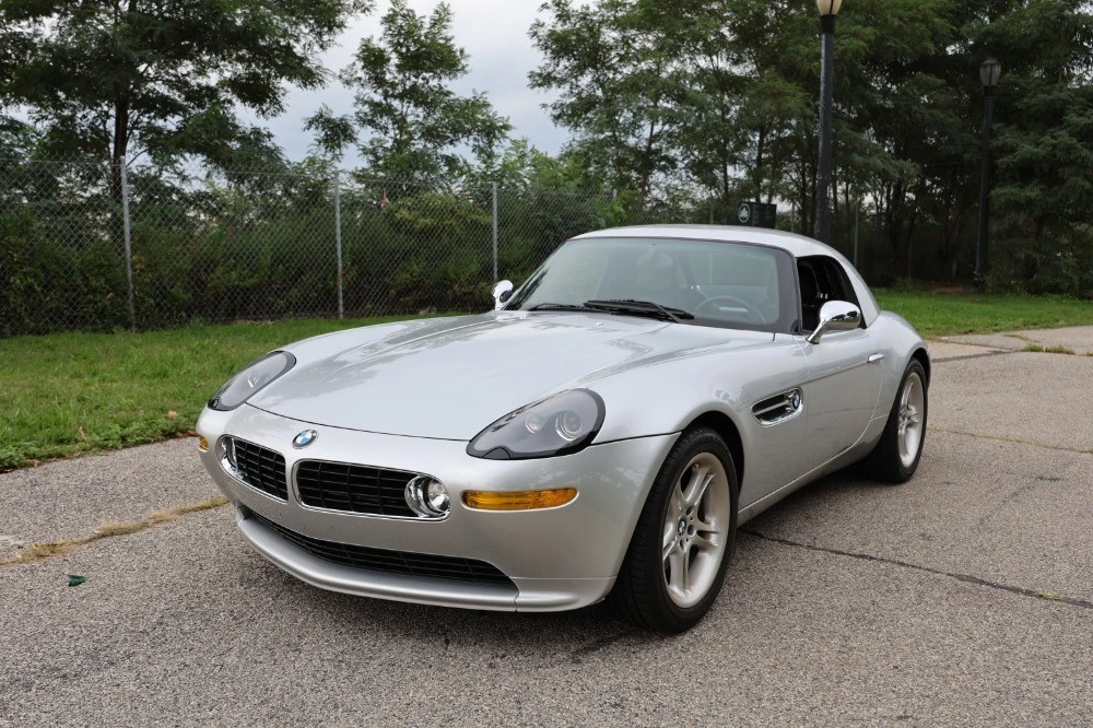 2001 BMW Z8 - Image 2 of 8