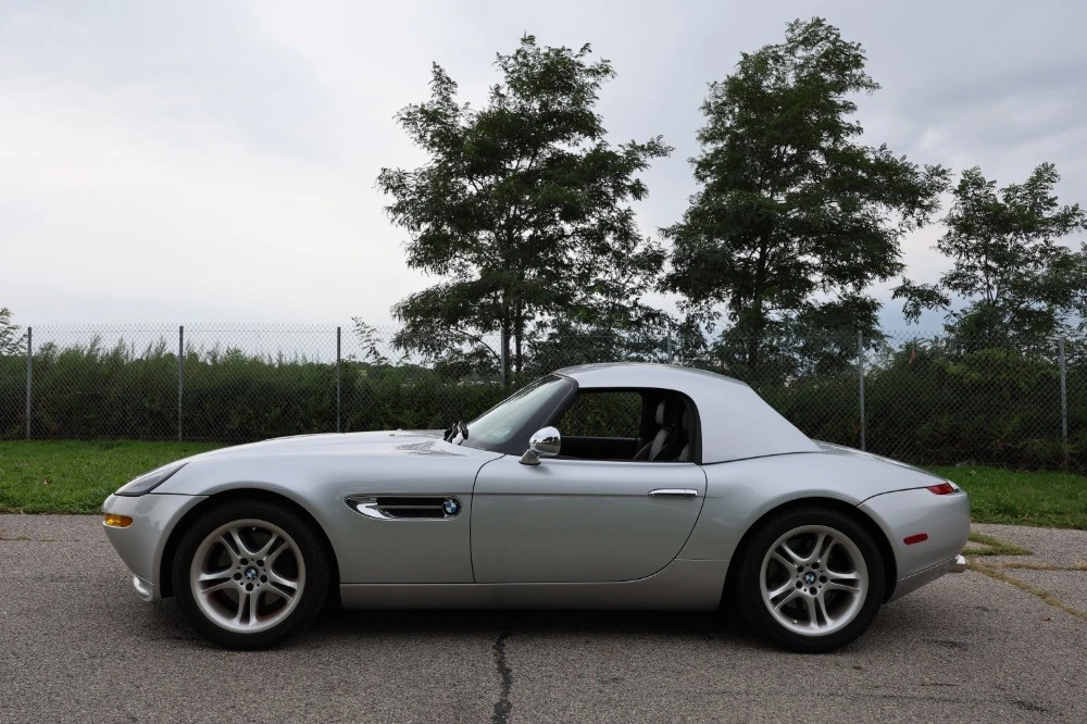 2001 BMW Z8 - Image 4 of 8