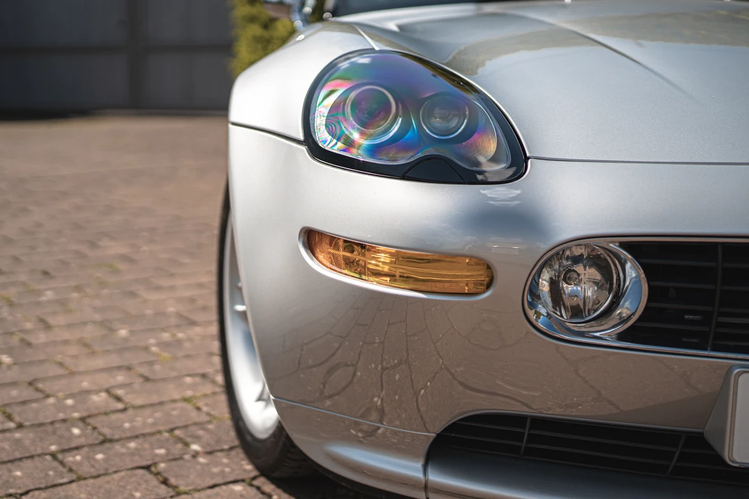 2001 BMW Z8 - Image 18 of 31