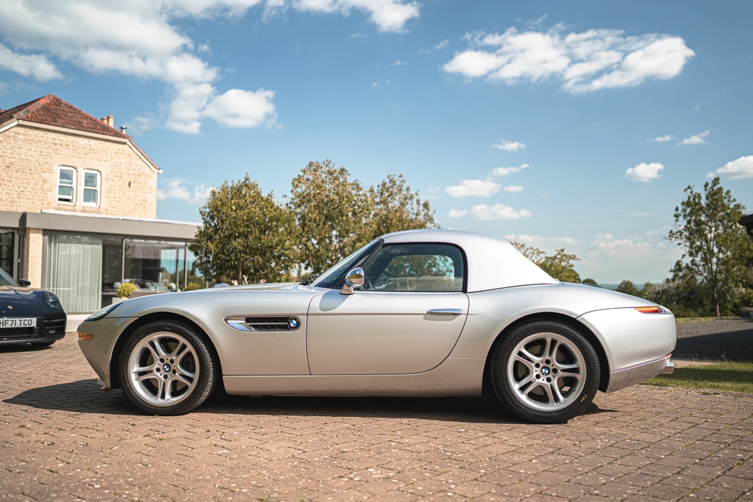 2001 BMW Z8 - Image 8 of 31