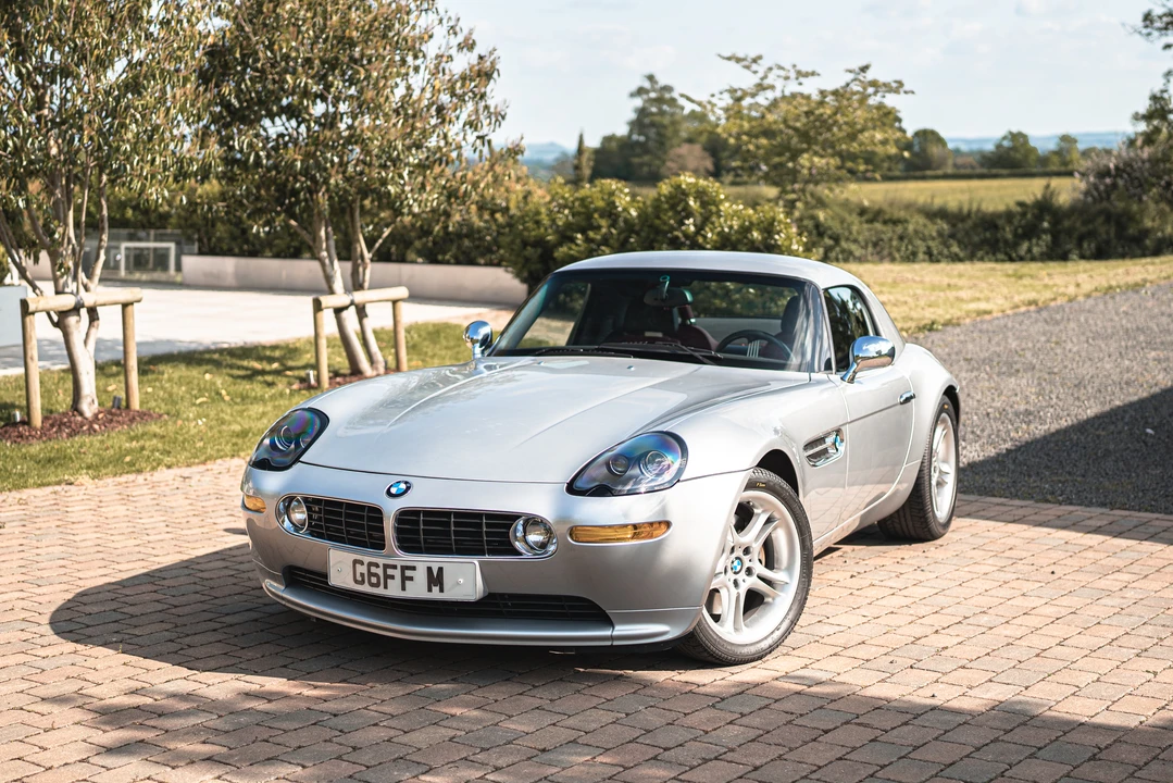 2001 BMW Z8 - Image 14 of 31