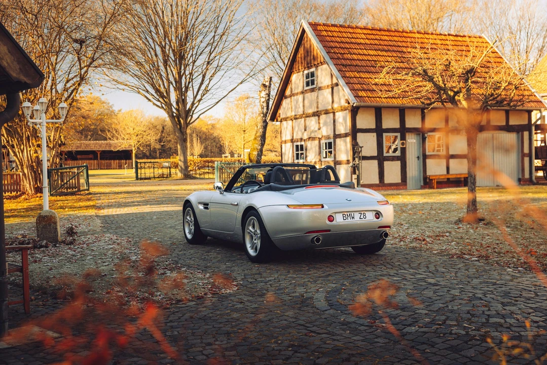 2001 BMW Z8 - Image 4 of 21