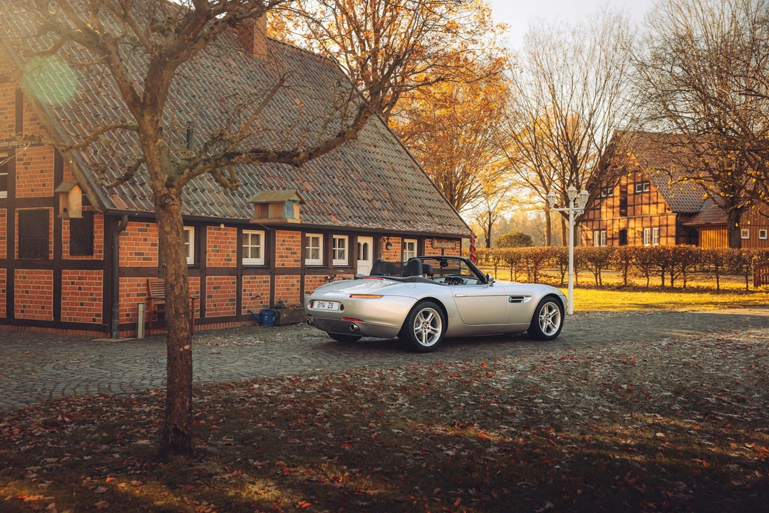 2001 BMW Z8 - Image 14 of 21