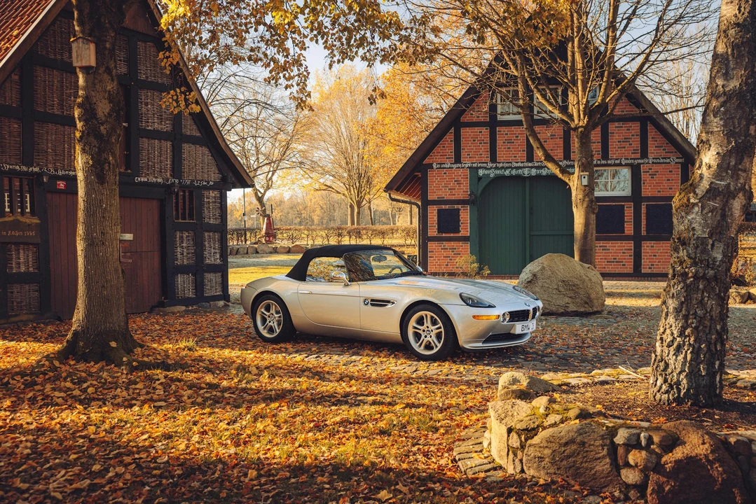 2001 BMW Z8 - Image 15 of 21